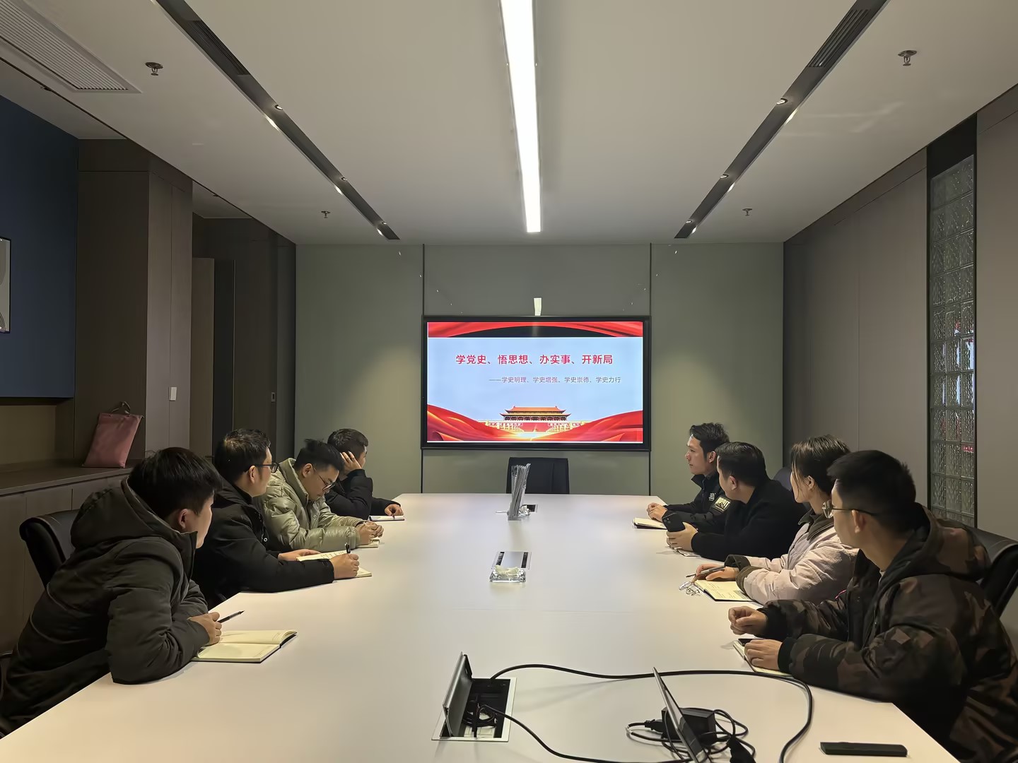 1705722260151183.jpg be3642c1-5f41-401a-aaa9-c89623ad3e8a.jpg